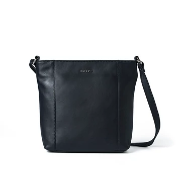 Női olasz bőr válltáska, Bucket Bag Midi, sötétkék színben