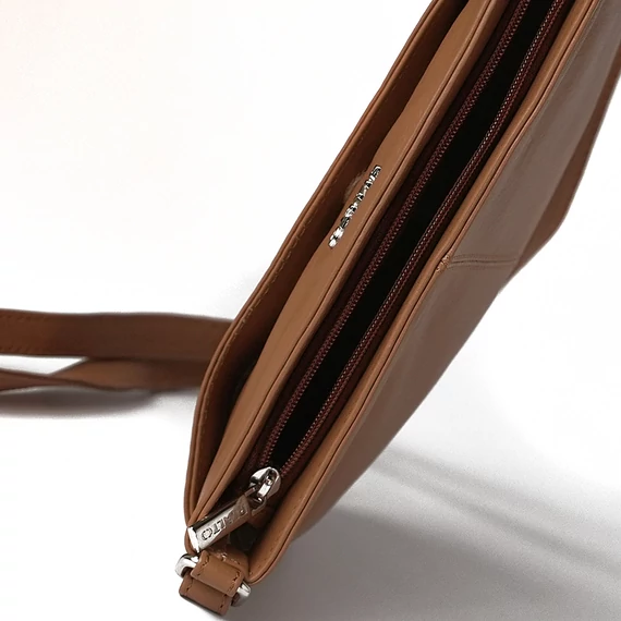 Serena Small Crossbody Bag Caramel